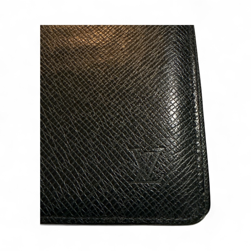 Black Louis Vuitton Textured Black Card Holder Checkbook Cover w/ COA - Picture 2 of 9